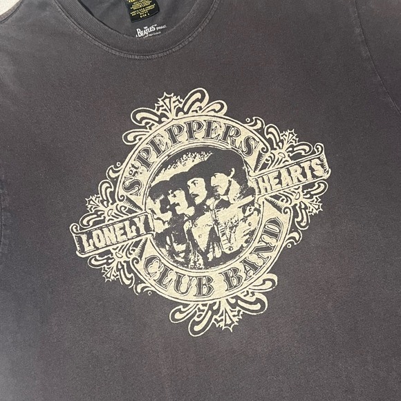 Vintage The Beatles Sgt Peppers Lonely Hearts Club Band T-Shirt Lucky Brand L - Picture 1 of 7